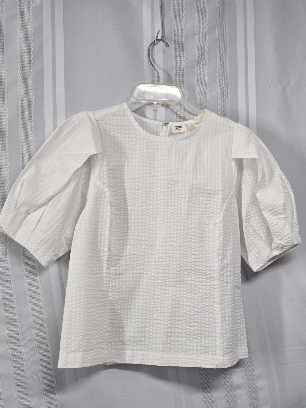 LEVI,S WOMENS White Textured Puff Sleeve Top SIZE SMALL